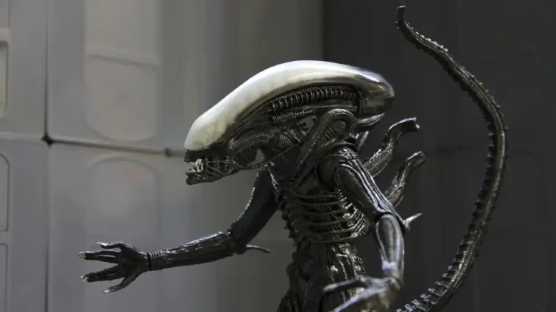 Alien Serisi en iyi bilim kurgu filmleri arasında yer alır.