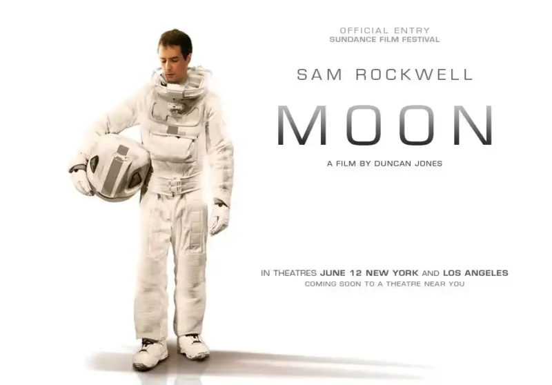 Moon (2009) filmi, bilinen en iyi yapay zeka filmleri arasında yer alır.