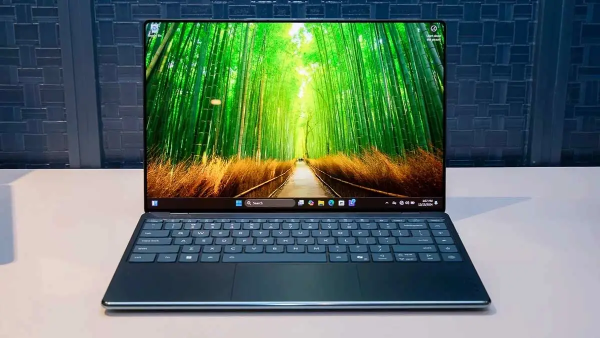 Lenovo, Ekran Altı Kamera Teknolojisi ile Yeni Yoga Slim 9i'yi Tanıttı