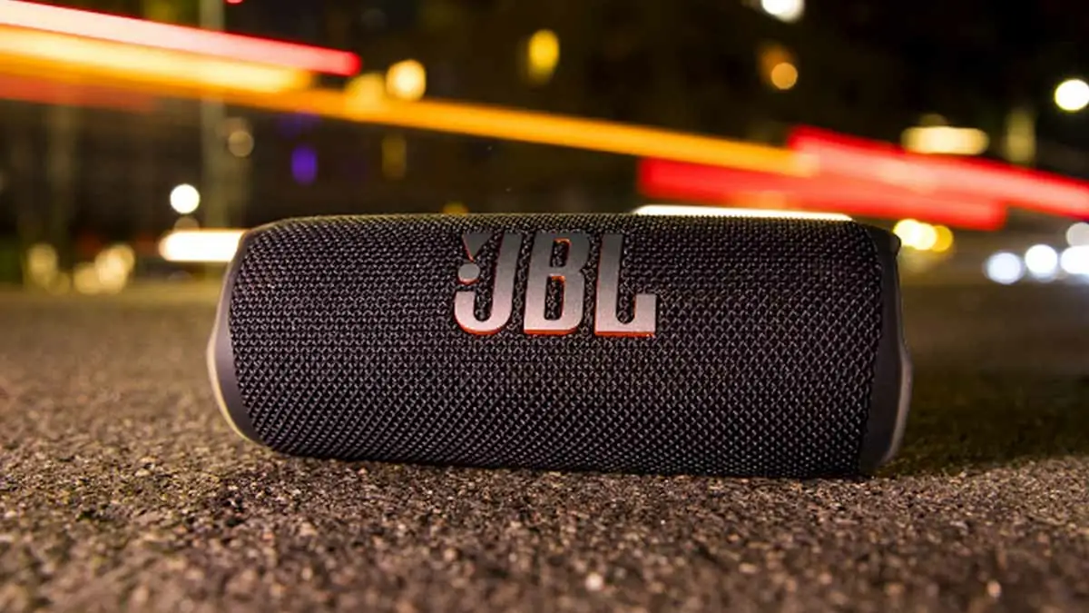 JBL Flip 7: Yapay Zeka Destekli Akustik Sistemle Mükemmel Ses Deneyimi