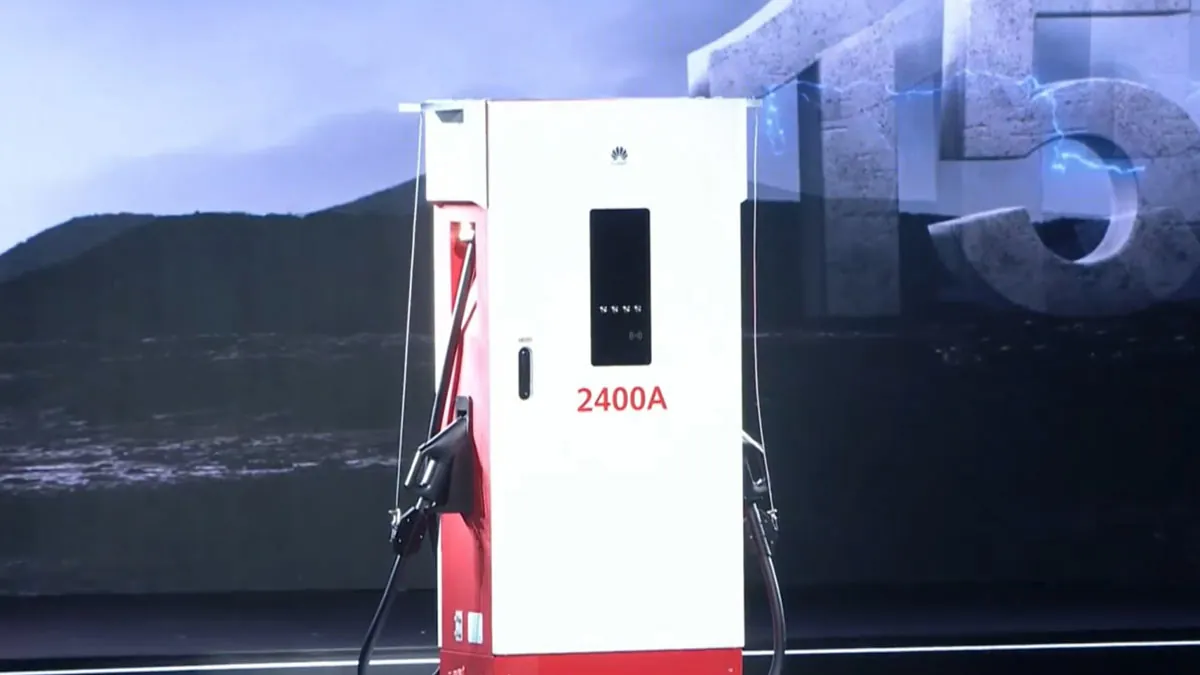 Huawei’den 1.5 MW Gücünde Süper Hızlı Şarj Ünitesi: 15 Dakikada %90 Şarj, V2G ve Sıvı Soğutma Desteği