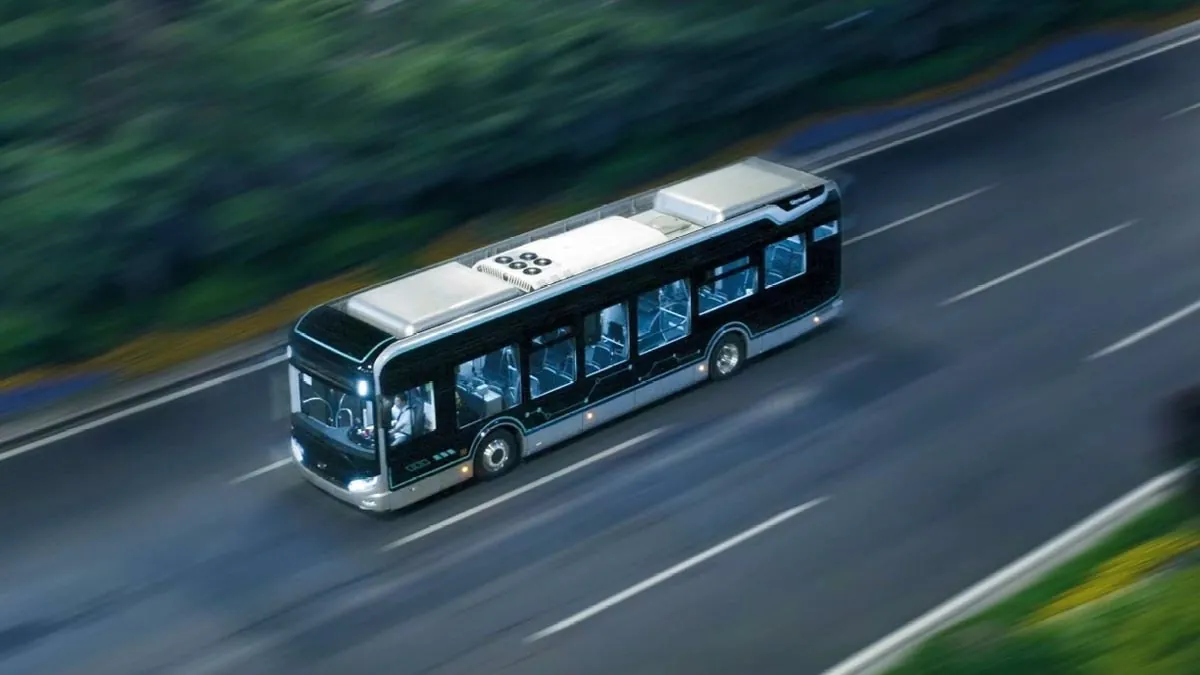 Kaanz ALTR12: Türkiye’de Geliştirilen Yeni Nesil Elektrikli Otobüs Sahneye Çıktı